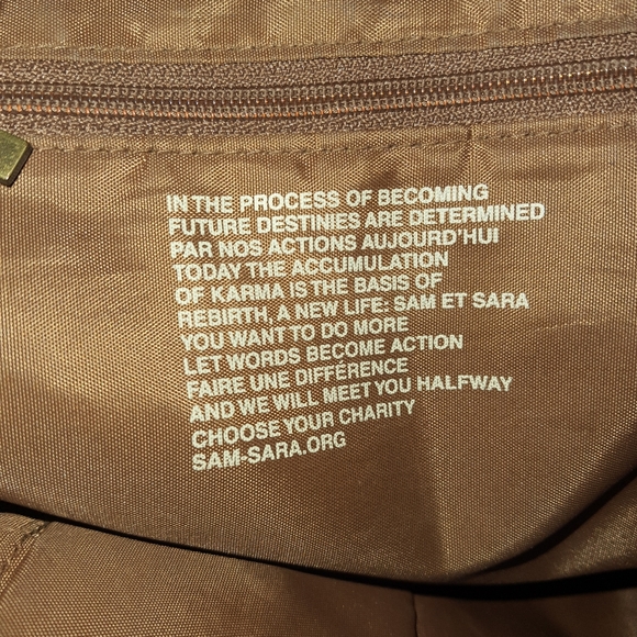 Mat & Nat (SAMSARA) Tote Bag - Picture 6 of 6
